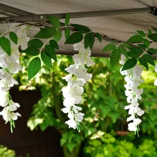 Solar Powered 180cm Artificial Leaf Garland With Wisteria Flowers - Warm White 4 Solar Powered 180cm Artificial Leaf Garland With Wisteria Flowers - Warm White - Image 4